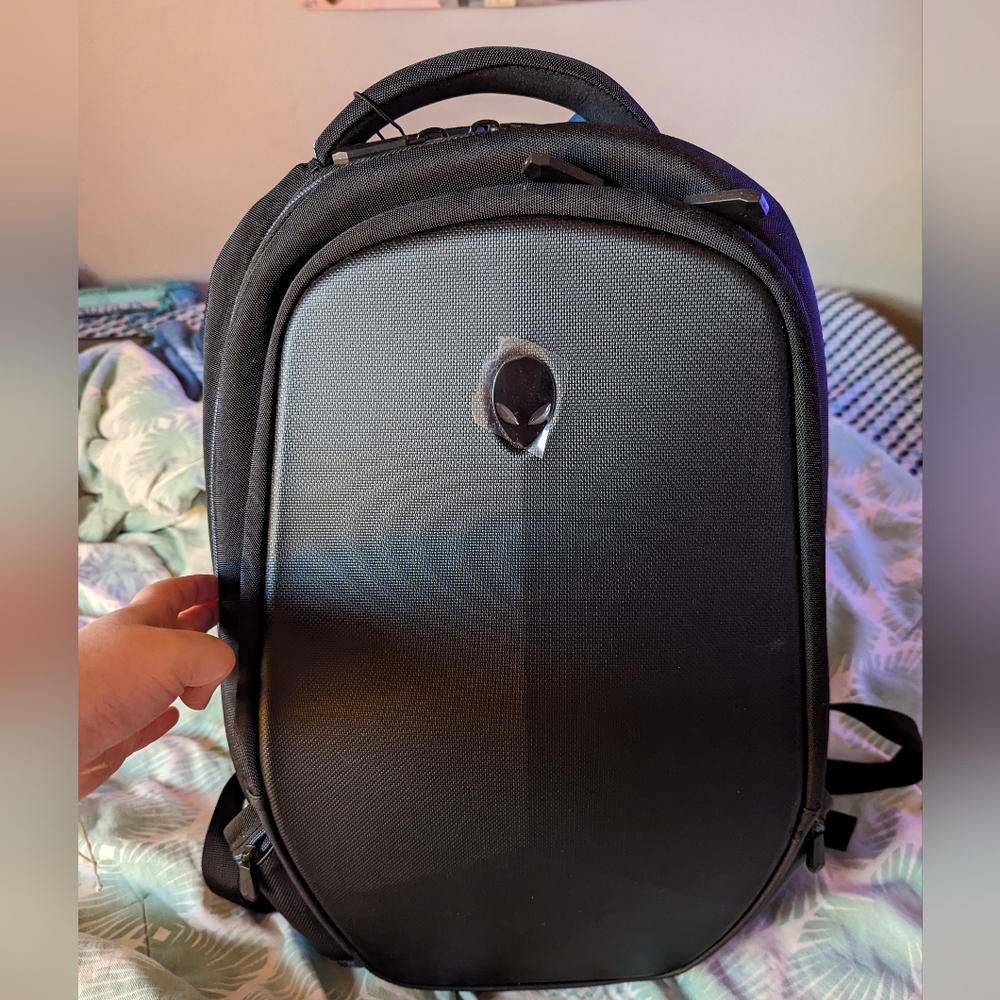 Alienware Vindicator Backpack